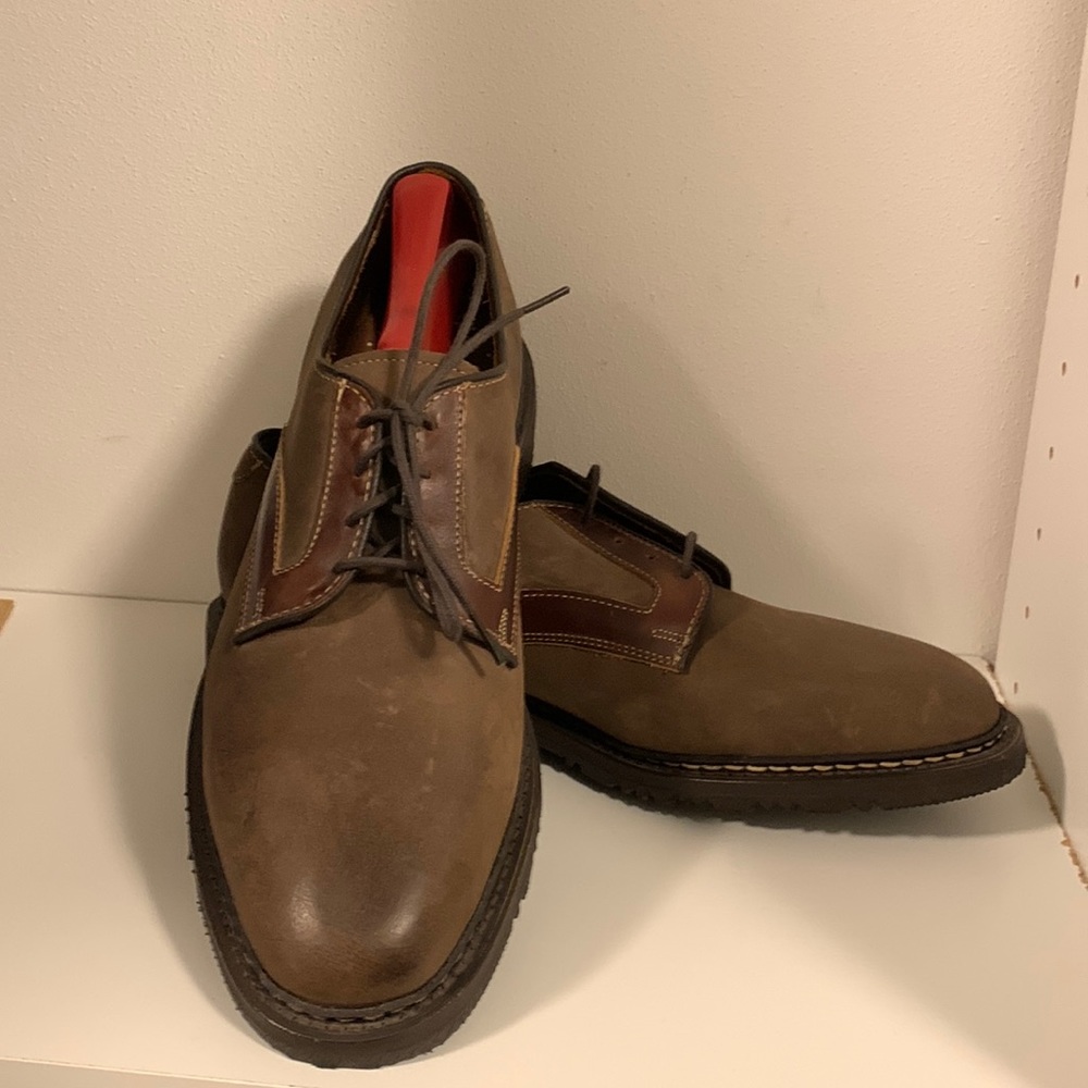 NWOT Allen Edmonds casual sleek shoe with leather detail NEW 🆕
